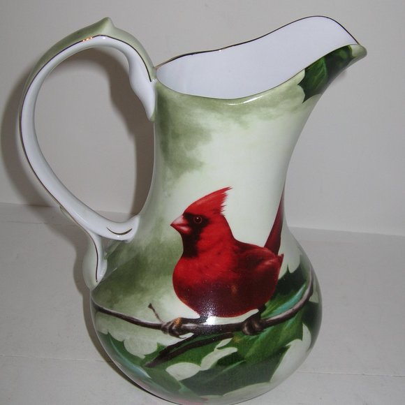 CARDINAL IN HOLLY "CHRISTMAS" CANDY LIVING QUARTERS 10.5" PITCHER Hautman NIB - Picture 5 of 8